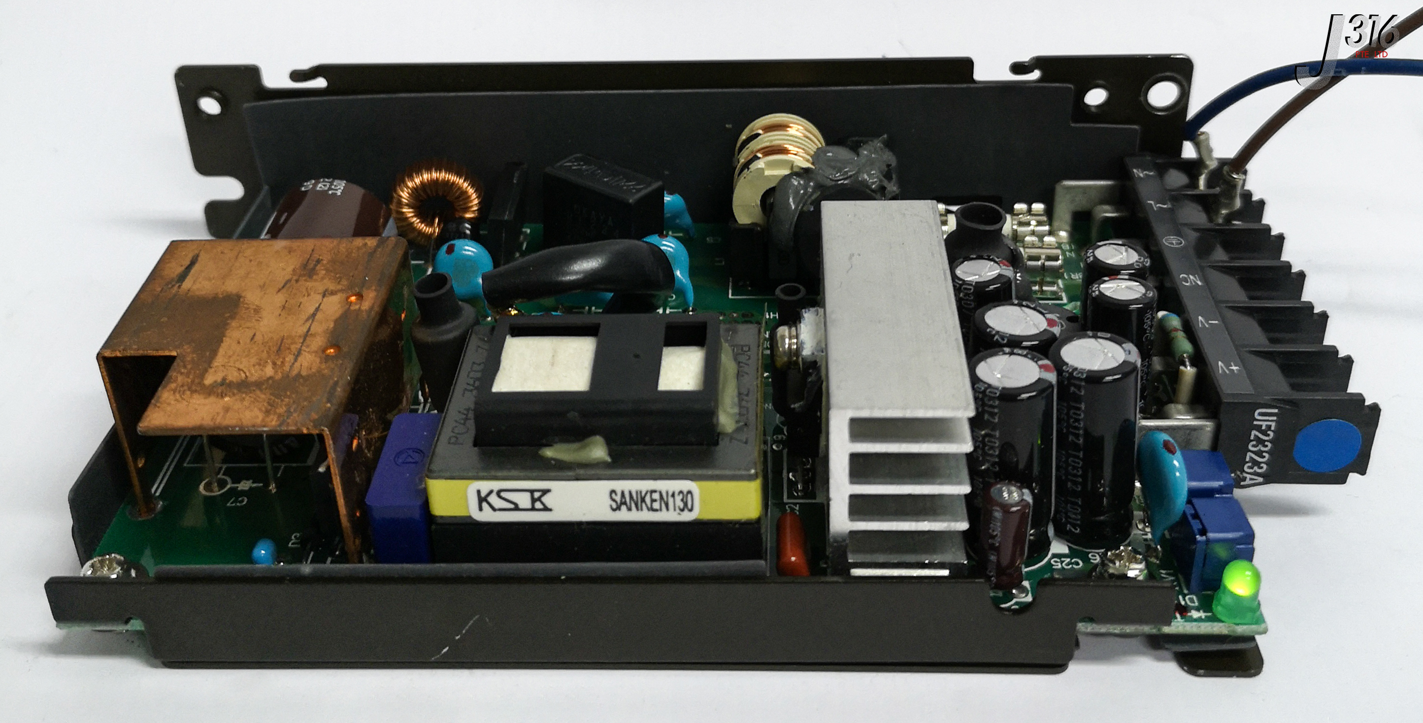 専用③ 17024 SANKEN PS INPUT AC100-240V 08.-0.4A OUTPUT DC12V 3A HWB030S